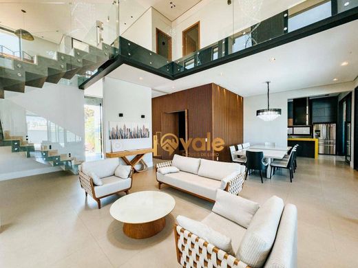 Villa in São José dos Campos, São Paulo