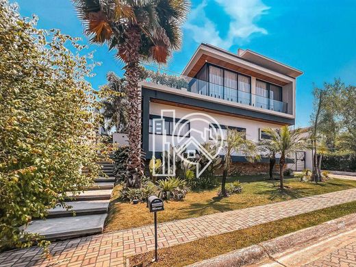 ﻓﻴﻼ ﻓﻲ São José dos Campos, São Paulo