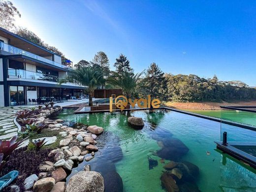 Villa - Jacareí, São Paulo