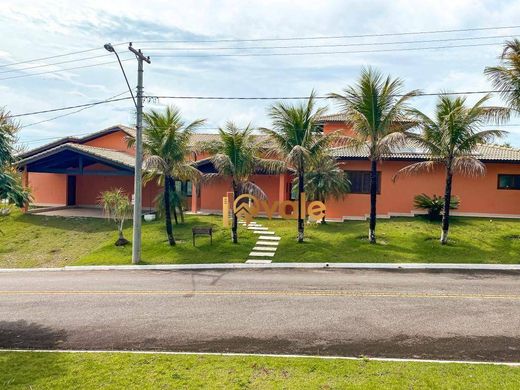 Villa à Paraibuna, São Paulo