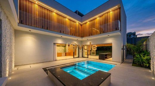 Villa in São José dos Campos, São Paulo