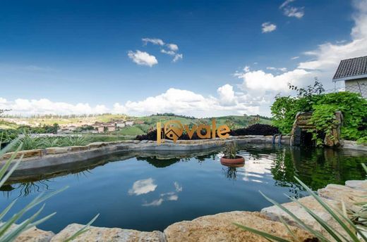 Villa - Jacareí, São Paulo