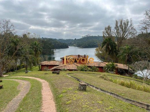 郊区住宅  Santa Isabel, São Paulo