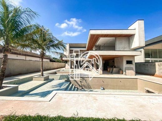 Villa a Jacareí, São Paulo