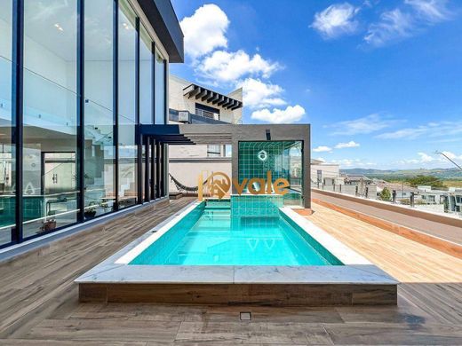 ﻓﻴﻼ ﻓﻲ São José dos Campos, São Paulo