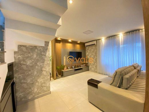 빌라 / Jacareí, São Paulo