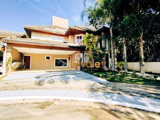 São José dos Campos, São Pauloのヴィラ