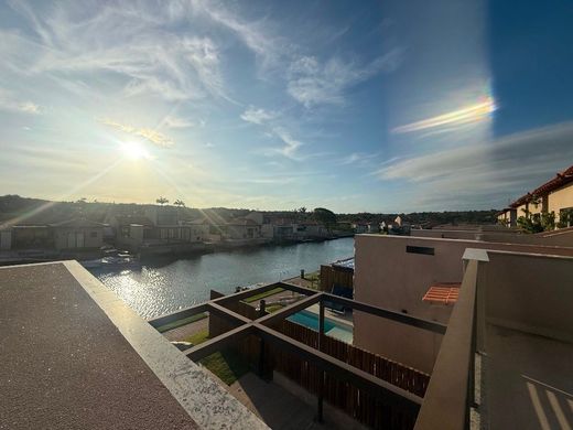 빌라 / Armação de Búzios, Armação dos Búzios