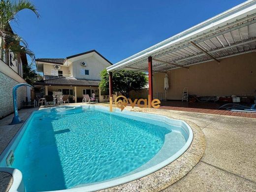 ‏וילה ב  Jacareí, São Paulo