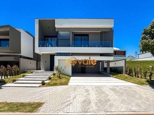 Βίλα σε São José dos Campos, São Paulo