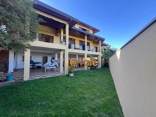 Villa a São José dos Campos, São Paulo