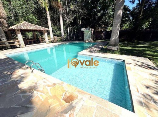 Landsitz in Santa Branca, São Paulo