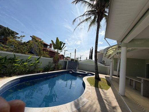 Villa in São José dos Campos, São Paulo