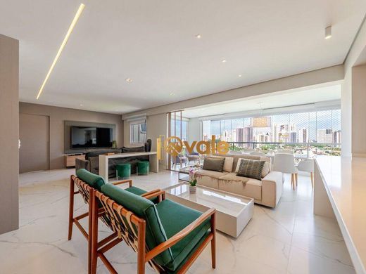 Apartment in São José dos Campos, São Paulo