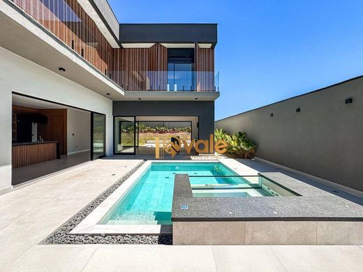 Villa a São José dos Campos, São Paulo