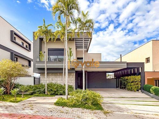 Villa a São José dos Campos, São Paulo