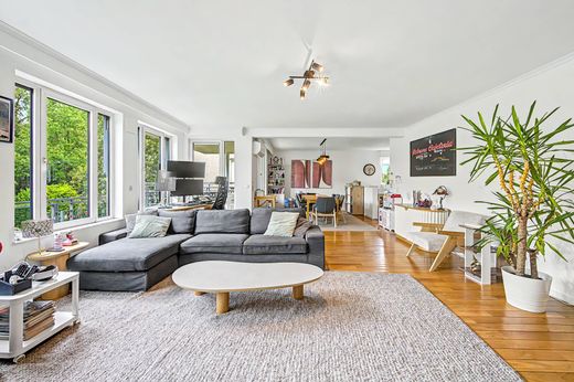 Apartment / Etagenwohnung in Uccle/Ukkel, Region Brüssel-Hauptstadt