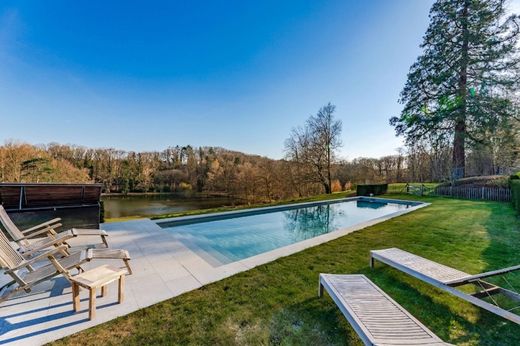 Villa in Lasne, Walloon Brabant Province