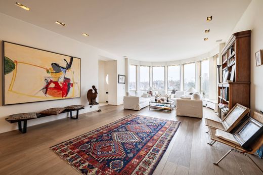 Apartment in Ixelles-Elsene, Brussels Capital Region