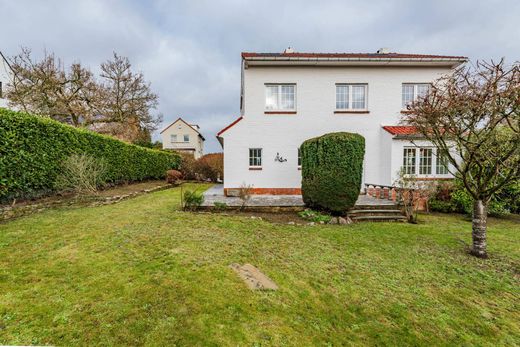 Villa in Sint-Genesius-Rode, Flemish Brabant Province