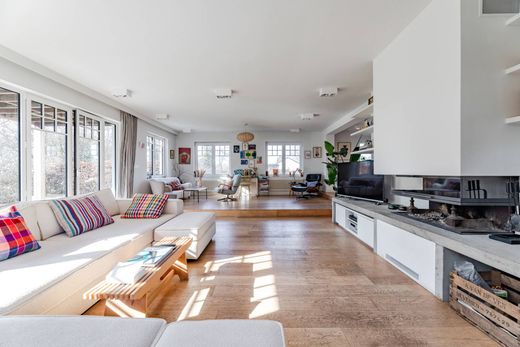 Villa a Sint-Genesius-Rode, Provincie Vlaams-Brabant