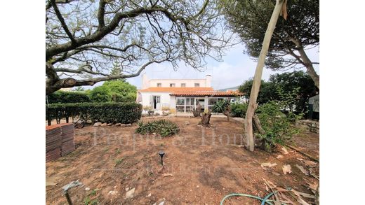 Luxury home in Colares, Sintra