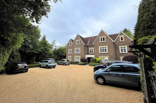 Penthouse in Reigate, Surrey
