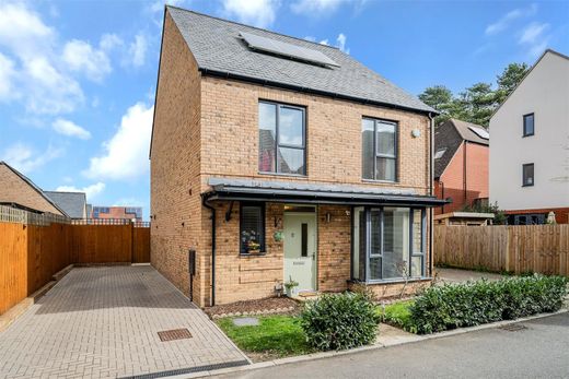 Luxury home in Coulsdon, Greater London