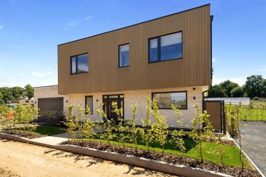 Casa di lusso a Banstead, Surrey