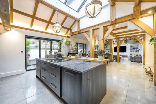 Einfamilienhaus in Chipstead, Surrey