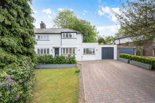 Luxus-Haus in Tadworth, Surrey