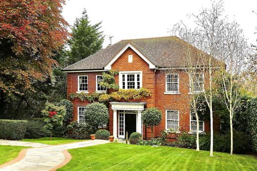 Casa Unifamiliare a Chipstead, Surrey