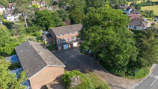 Townhouse in Chipstead, Surrey