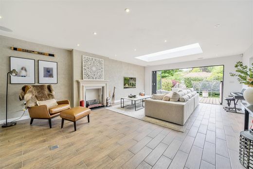 Casa Unifamiliare a Chipstead, Surrey