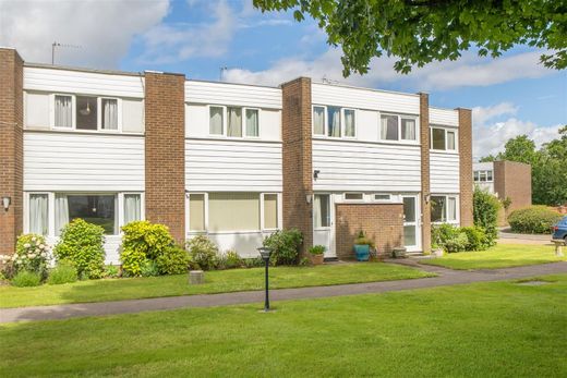 Лэйнхаус, Banstead, Surrey