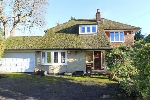 Dom jednorodzinny w Banstead, Surrey