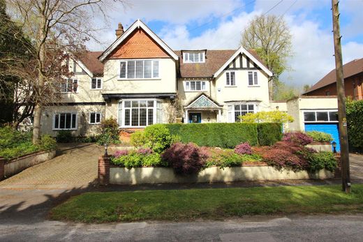 Luxury home in Chipstead, Surrey