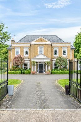 Casa di lusso a Tadworth, Surrey