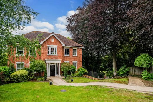 Элитный дом, Chipstead, Surrey