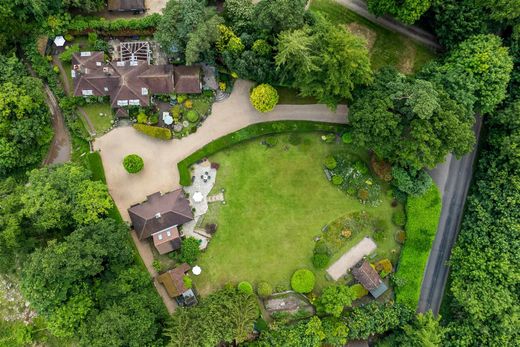 Casa Unifamiliare a Chipstead, Surrey