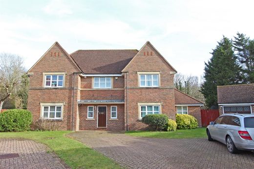 Vrijstaand huis in Epsom, Surrey