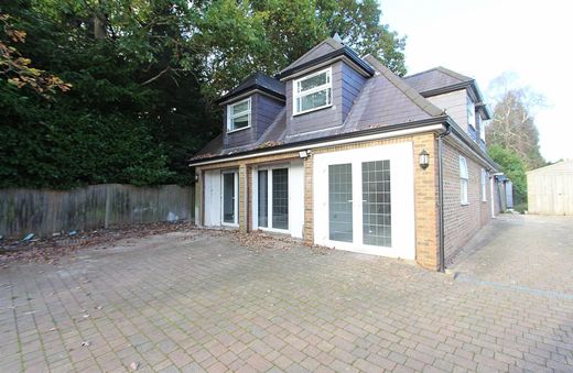 Maison individuelle à Kingswood, Surrey