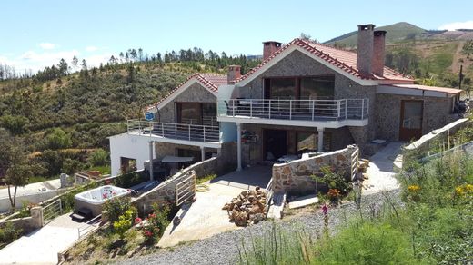 Rural or Farmhouse in Covilha, Covilhã