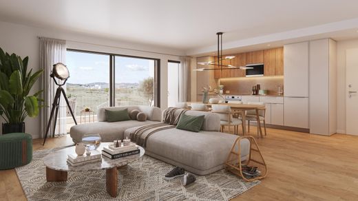 Loures, Distrito de Lisboaのアパートメント