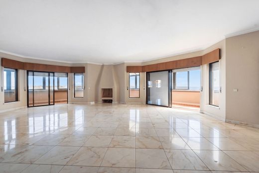 Apartment in Oeiras, Lisbon
