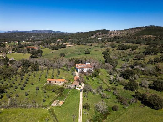 Rural or Farmhouse in Portalegre, Distrito de Portalegre