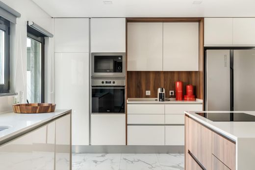 Casa Unifamiliare a Cascais, Lisbona