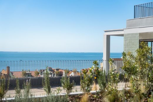 Penthouse in Oeiras, Lisbon