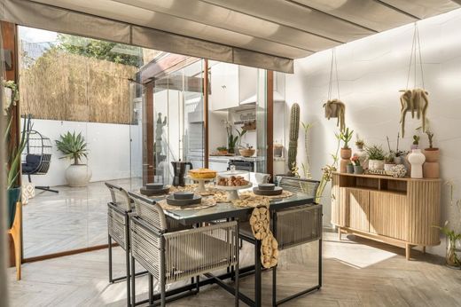 Detached House in Lisbon