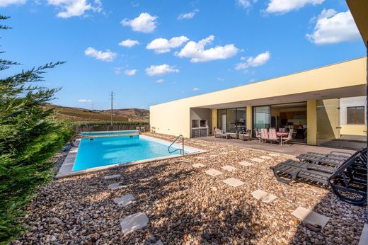 Detached House in Torres Vedras, Lisbon